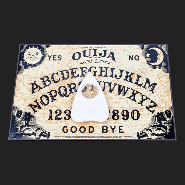 CLASSIC OUIJA BOARD GAME
