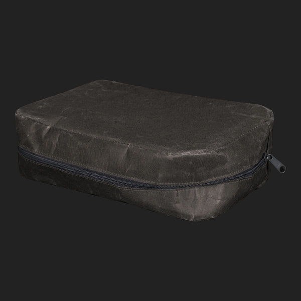 SIWA SQUARE POUCH (BLACK)