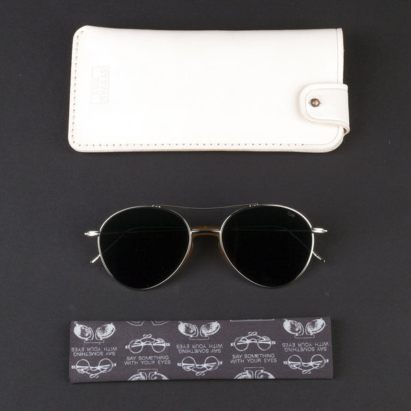 EYEVAN 7285 (716-8002 POLARIZED LENS SUNGLASSES WITH GOLD FRAME)