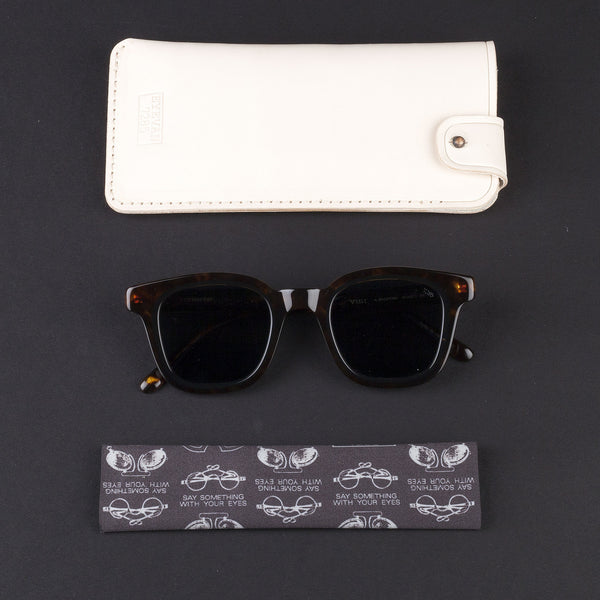 EYEVAN 7285 (715-301/300 RECTANGULAR CELLU IN CELLU SUNGLASSES)